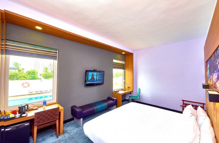 Premium King Bed Room + Buffet Breakfast